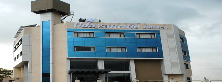 Hotel Udayanraje Palace - Ahmednagar 01.jpg